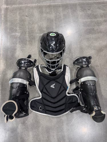 Black Youth Easton Jen schro Catcher's Combo (Used)