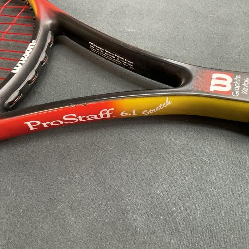 Wilson Pro Staff 6.1 Si Stretch Tennis Racquet Grip L4 (4 1/2”)