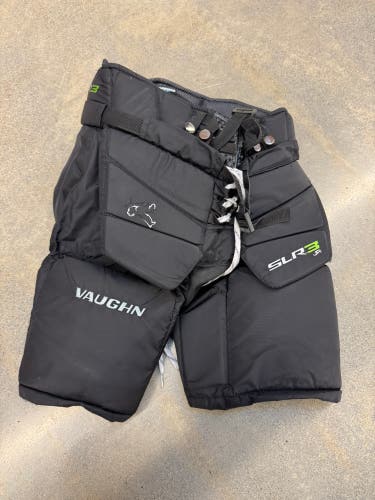 Black Junior Large Vaughn Ventus SLR3 Hockey Goalie Pants (Used)