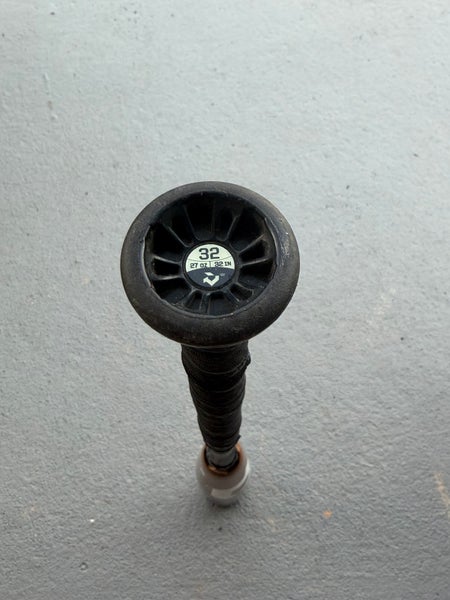 2022 DeMarini Zoa Composite USSSA Certified Bat (-5) 27 oz 32" (Used)