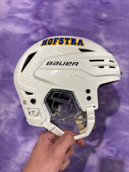 White Large Bauer Re-Akt 85 Helmet (Used)