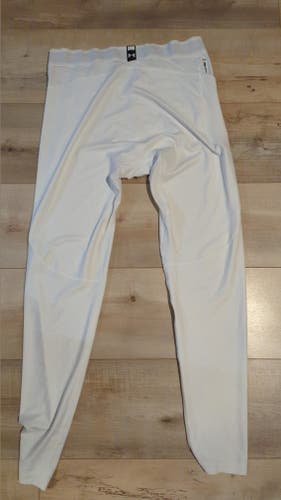 White XL Men's Under Armour Compression (Used)