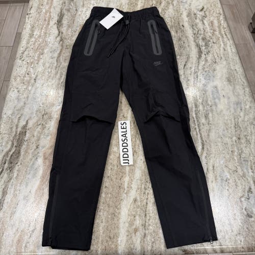 Nike Tech Woven Pants Black HM8241-010 Men’s Sz Small $125 NWT Rare
New With tags
