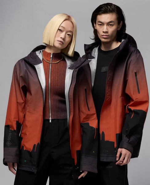 Nike Air Jordan Jumpman Skyline GORE-TEX Rain Jacket HF9285-010 Small $500