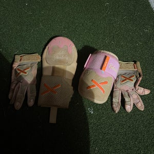 Pink Junior Sliding Mitt (Used)