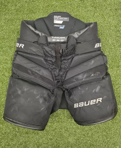 Black Senior Small Bauer Pro Hockey Goalie Pants (Used)