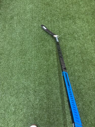 Intermediate Bauer Nexus League Hockey Stick Left Hand P88 65 Flex Pro Stock