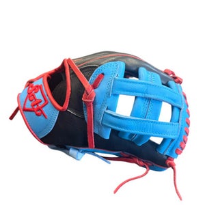 Used CLASSIC S20 BB/SB Glove RH Throw White/Black/Red 11 3/4" 10299-C000302714