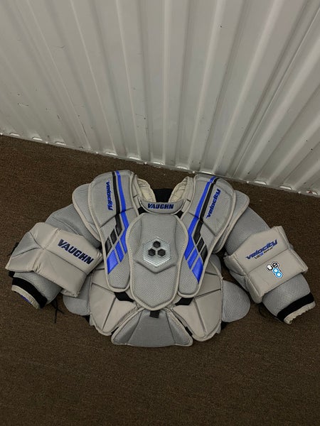 Medium / Large Vaughn Velocity VE8 Junior Goalie Chest Protector