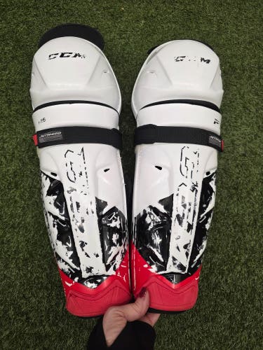 Senior CCM Jetspeed FT485 Shin Pads 15"