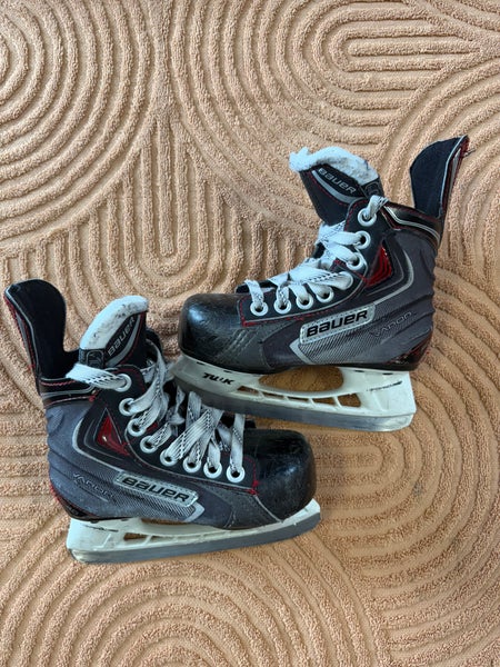 Youth Bauer Vapor X:40 Hockey Skates Regular Width 10 (Used)