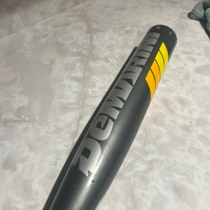 2016 DeMarini CF8 Composite USSSA Certified Bat (-5) 27 oz 32" (Used)