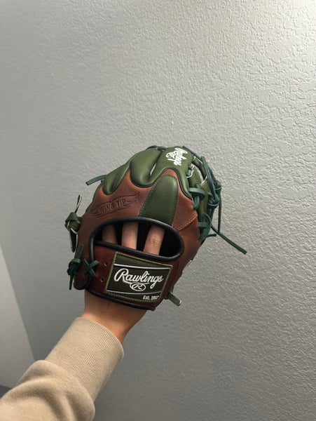 Heart of the Hide Custom Wingtip 11.5 I web Infield (New)