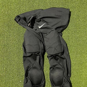 Nike Youth Padded Football Pants Black Boy’s Large (Used)