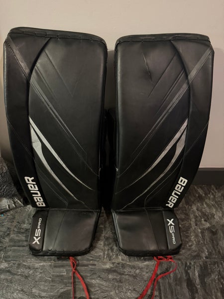 Large Bauer Vapor X5 Pro Goalie Leg Pads (Used)