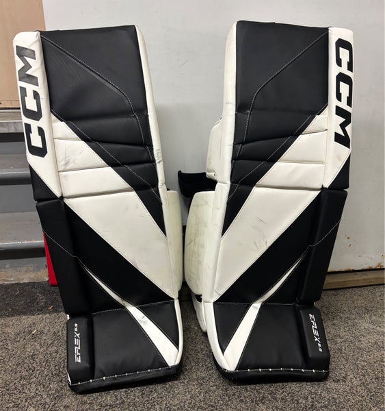 32" 2023 CCM Eflex 6.5 Goalie Leg Pads (Used)