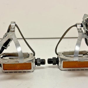 Vintage MKS-707 Silver Aluminum Platform Pedals MKS Cages 9/16" Axles CLEAN