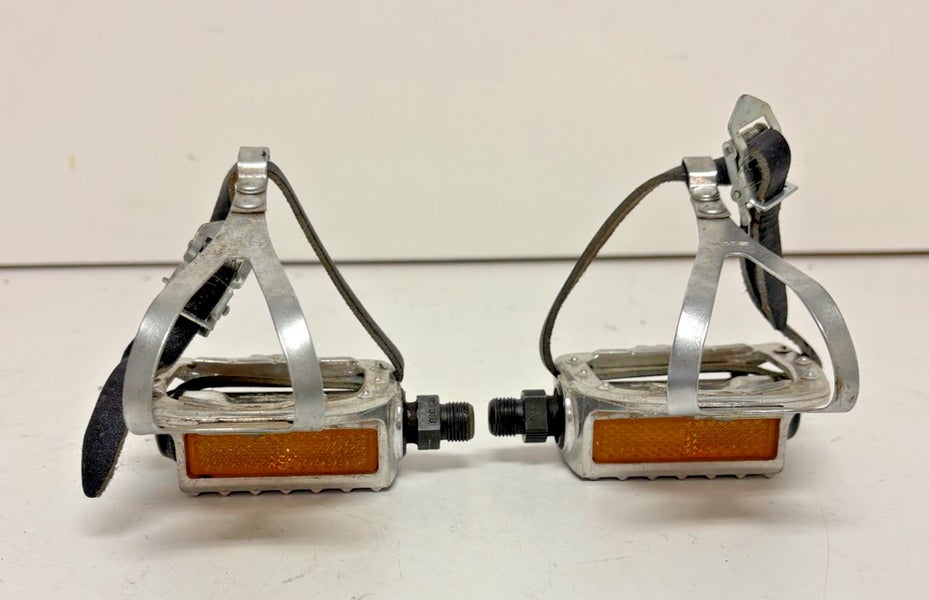 Vintage MKS-707 Silver Aluminum Platform Pedals MKS Cages 9/16" Axles CLEAN