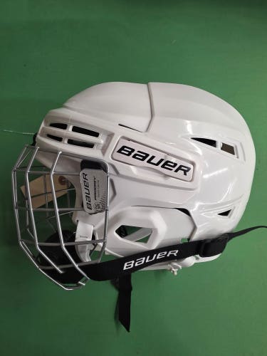 White Bauer Prodigy Helmet (Used)
