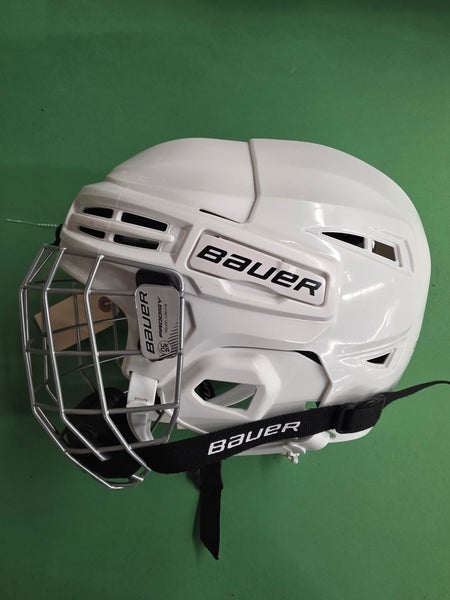 White Bauer Prodigy Helmet (Used)
