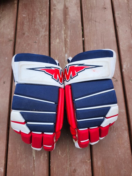 Team USA Mission L7 gloves 14" used..