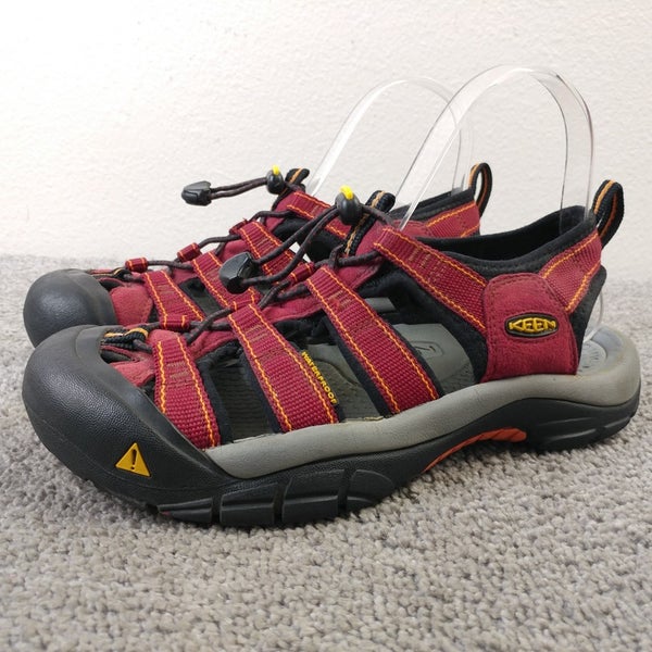 Keen Newport H2 Sandals Womens Size 7.5 Shoes Red Hiking Waterproof Slingback