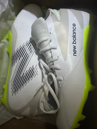 White Men's Size M 12.0 (W 13.0) Adult New Balance Rush Mid Top Molded Cleats (New)