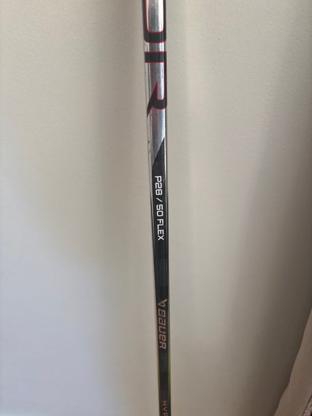 Junior Bauer Vapor Hyperlite 2 Left Hand Hockey Stick P28 50 Flex (Used)