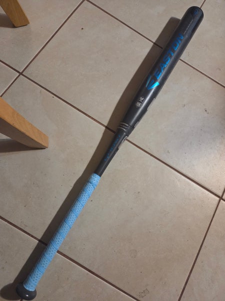 2018 Easton Ghost Composite Bat (-10) 23 oz 33" (Used)