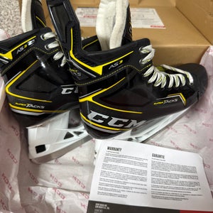 CCM Super Tacks AS3 Hockey Skates Regular Width 8.5 (Used)