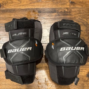 Bauer Elite Intermediate Goalie Knee Pads