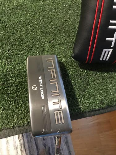 Wilson 2024 Infinite West Loop Putter 35 (RH) NEW