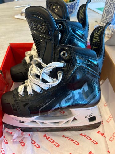 2024 CCM Tacks XF Pro Hockey Skates Regular Width Size 2 (New)