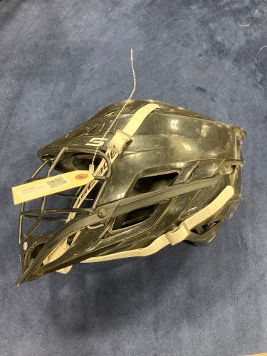 Black Youth Cascade S Youth Helmet (Used)