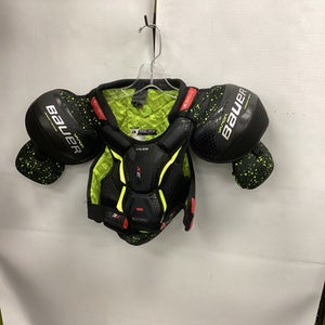 Used Bauer 3X Junior Shoulder Pads MD 11851-S000040240