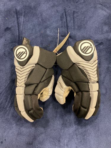 Black Maverik Charger Lacrosse Gloves 10" (Used)