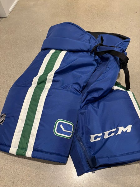 Senior Medium CCM HP70 Hockey Pants Pro Stock (New)