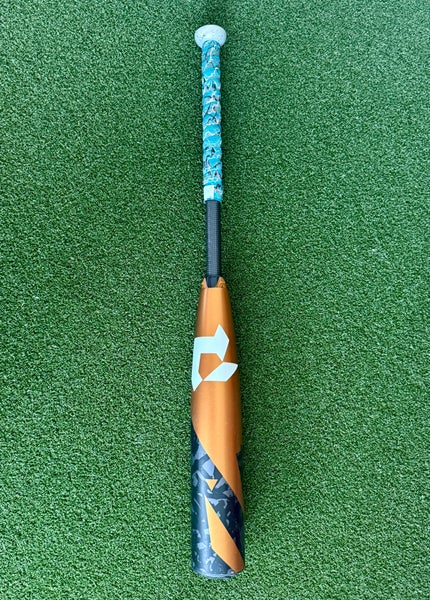 2022 DeMarini Zoa Composite USSSA Certified Bat (-10) 19 oz 29" (Used)