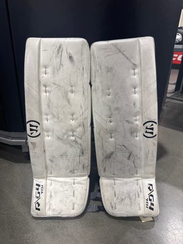 White 23" 0.5 extension Youth Warrior Ritual G4 Goalie Leg Pads (Used)