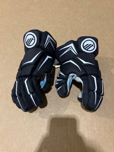 Black Maverik Charger Lacrosse Gloves 9" (Used)