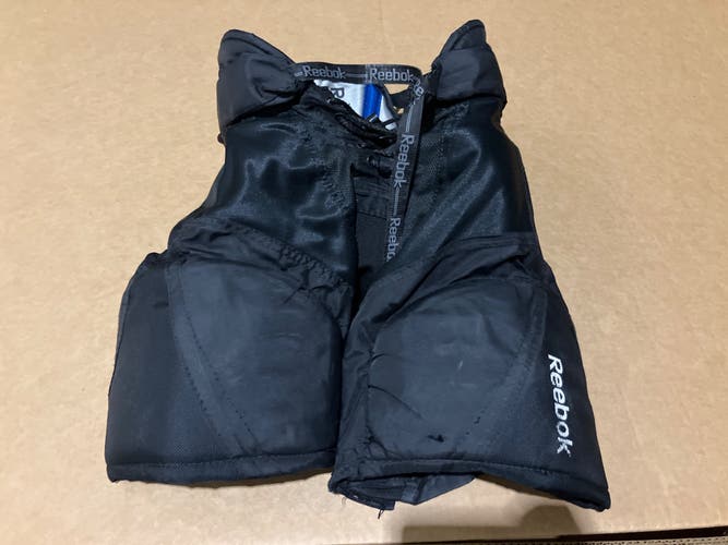 Black Junior Small Reebok 16K Hockey Pants (New)