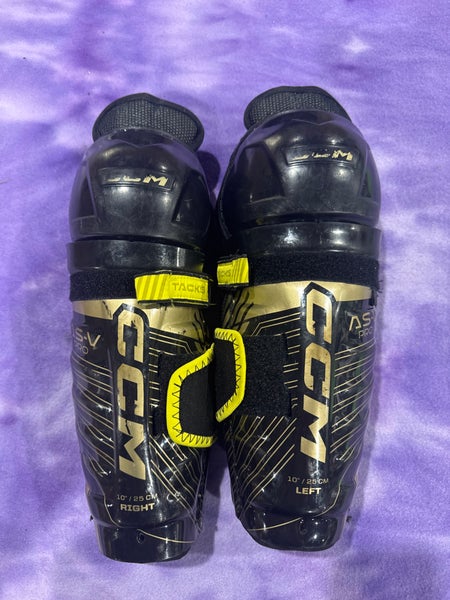 Junior CCM ASV Pro Shin Pads 10" (Used)