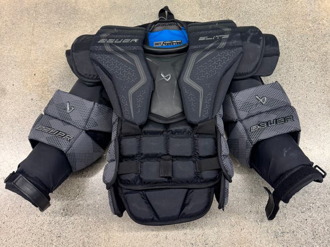 Intermediate XS Bauer Elite Goalie Chest Protector (Used)