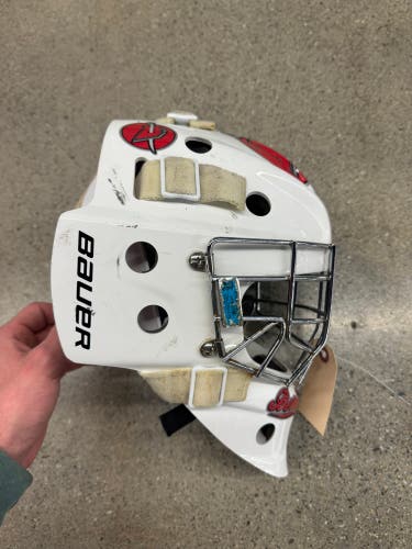 White Junior Bauer 930 Goalie Mask (Used)