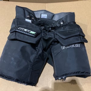 Black Senior Small Vaughn SLR4 Pro Carbon Hockey Goalie Pants (Used)