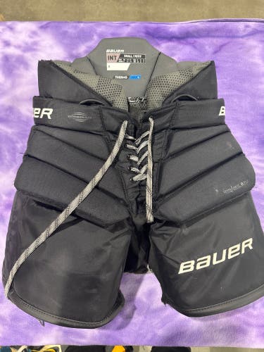 Black Intermediate Small Bauer Elite Hockey Goalie Pants (Used)