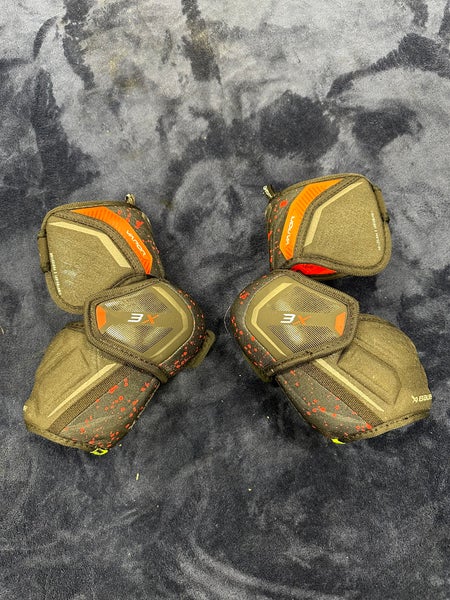 Intermediate Medium Bauer Vapor 3x Elbow Pads (Used)