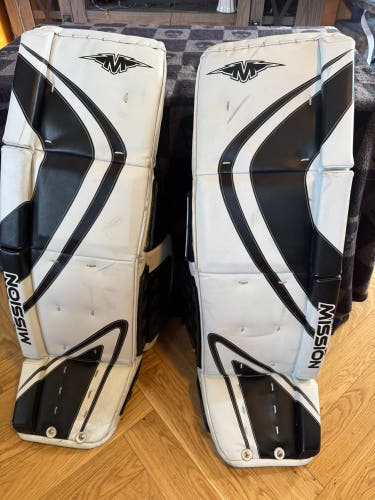 Mission Street Goalie Leg Pads 38” with DekGoalie sliders (Used)