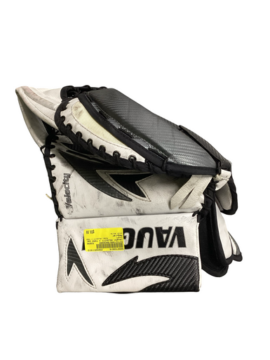 Rawlings Used Black Left Hand Throw 11.5" Baseball Glove