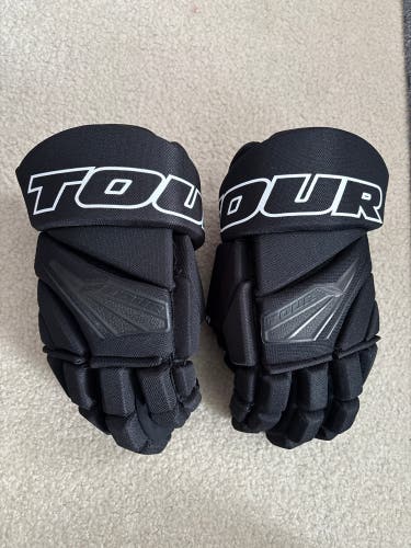 Tour Gloves 13" (Used)